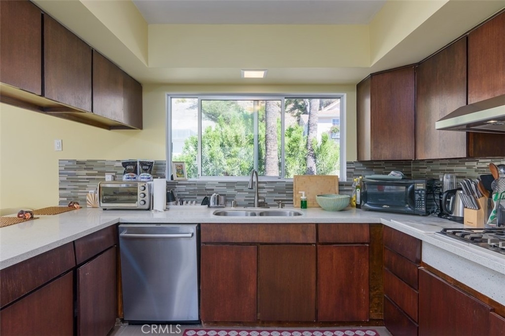 2657 Zorada - Photo 11