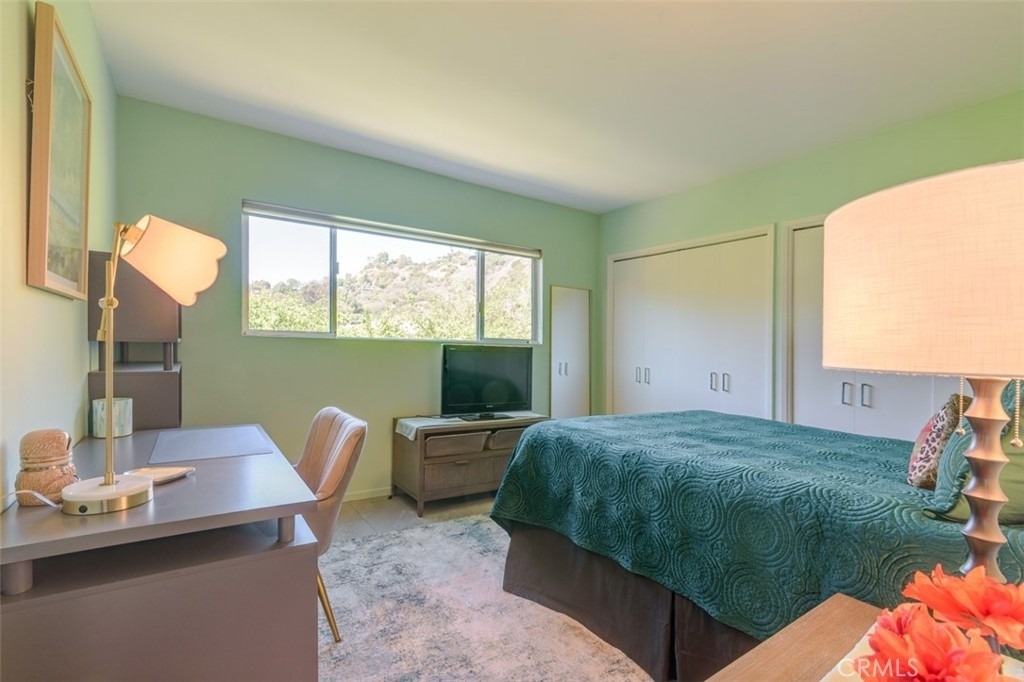 2657 Zorada - Photo 21