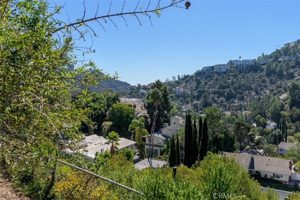 2657 Zorada - Photo 33