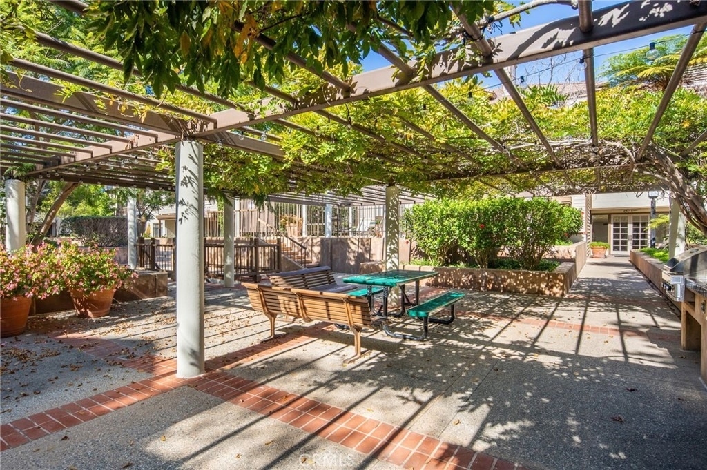 2571 Plaza Del Amo - Photo 14