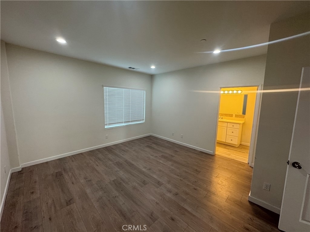 13665 Arrow Boulevard - Photo 15