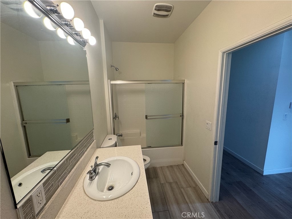 13665 Arrow Boulevard - Photo 21