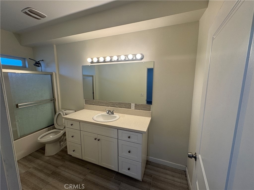 13665 Arrow Boulevard - Photo 17