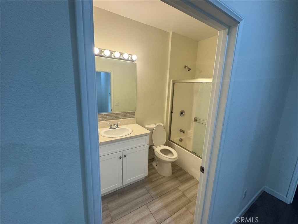 13665 Arrow Boulevard - Photo 22