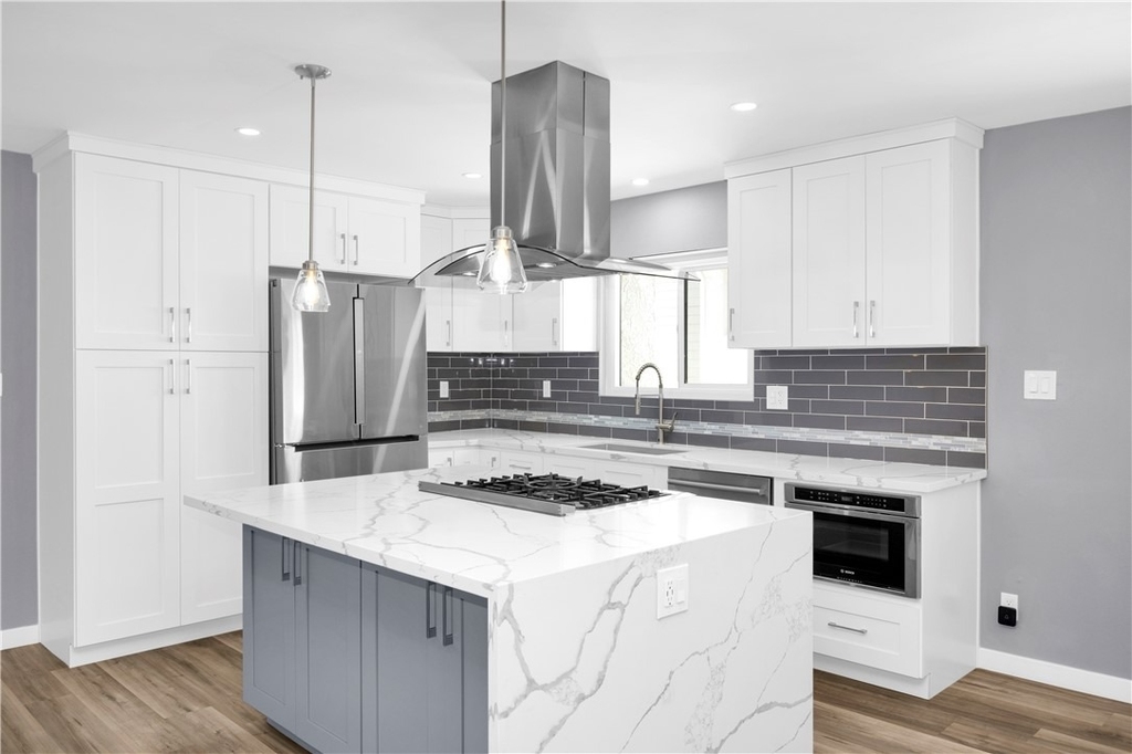 2621 E 20th - Photo 0