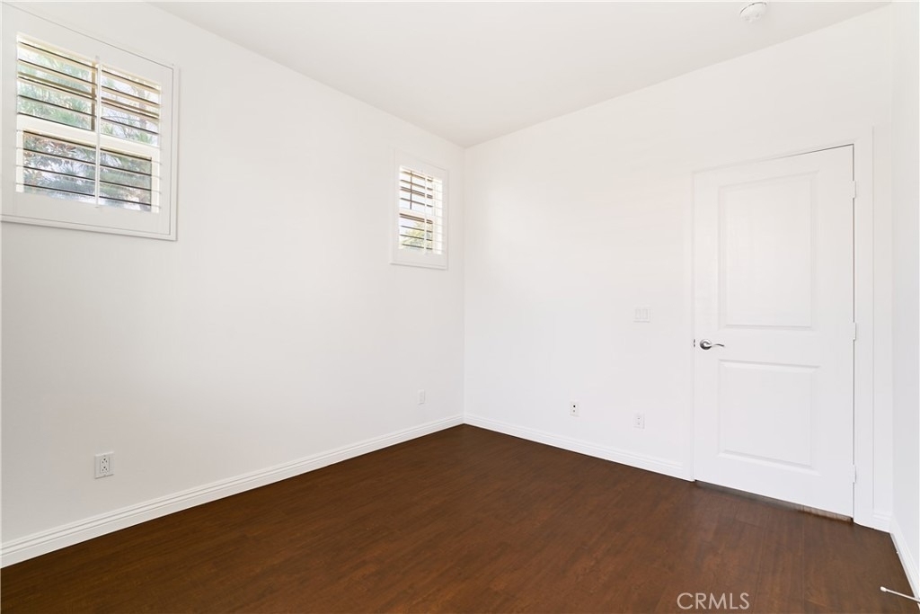 350 Catalina Way - Photo 32