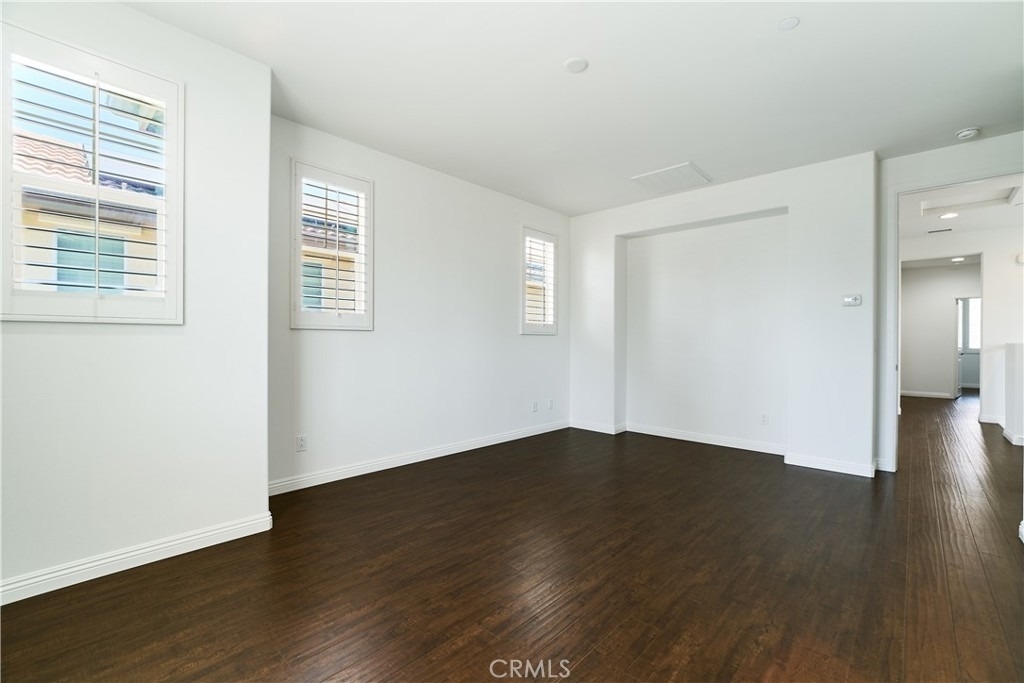 350 Catalina Way - Photo 16