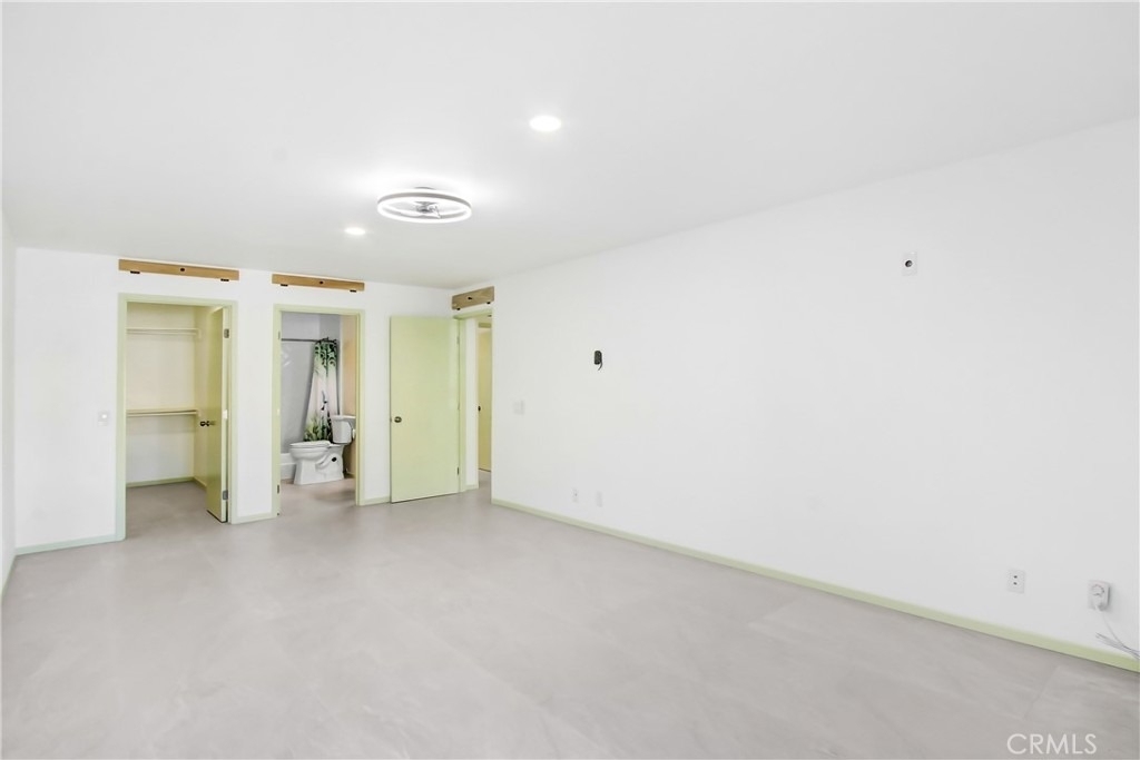 8338 Regents Road - Photo 12