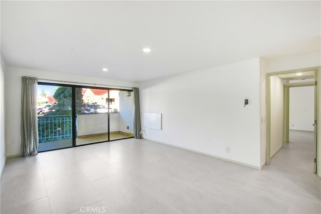 8338 Regents Road - Photo 10