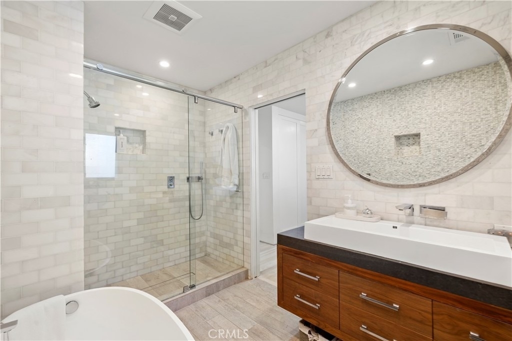 744 Oak - Photo 19