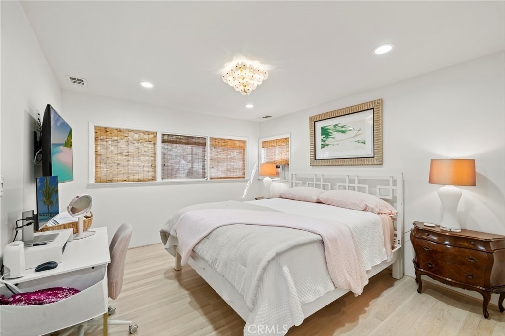 744 Oak - Photo 20