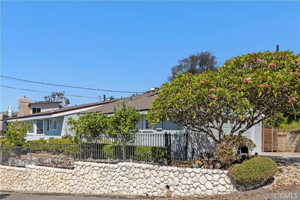 744 Oak - Photo 25