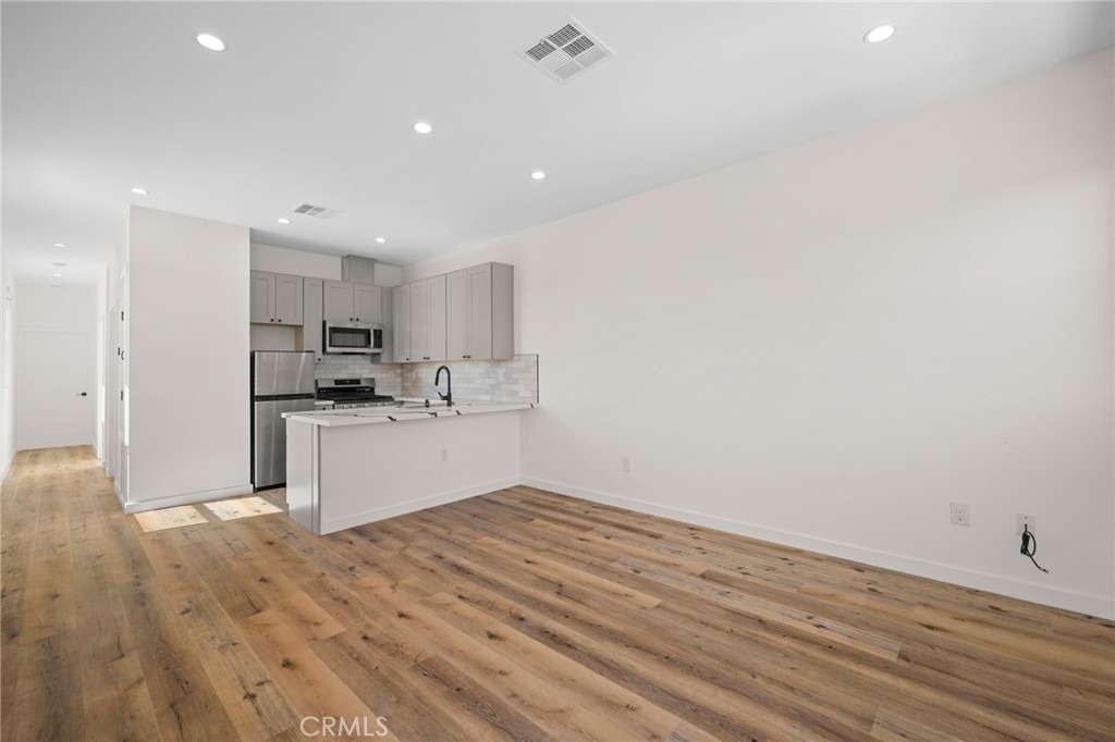 1823 Jackson Street - Photo 4
