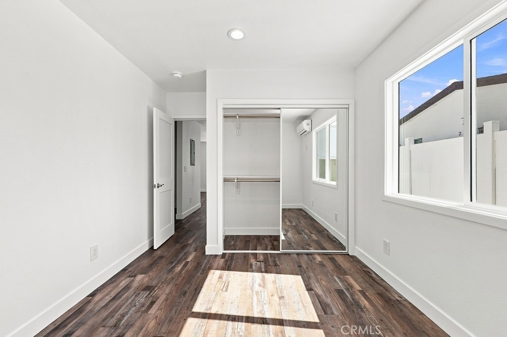 11919 Burton Street - Photo 4