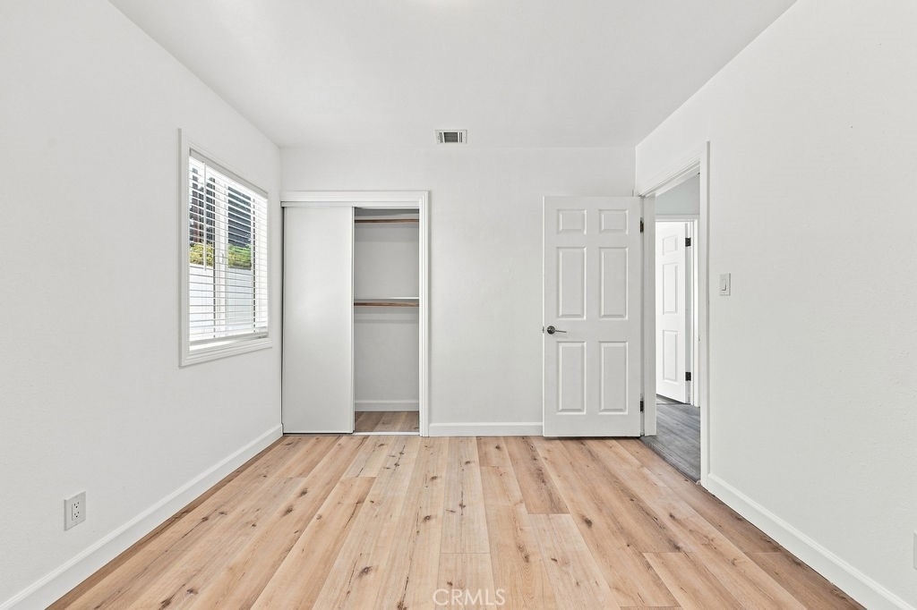 11917 Burton Street - Photo 6