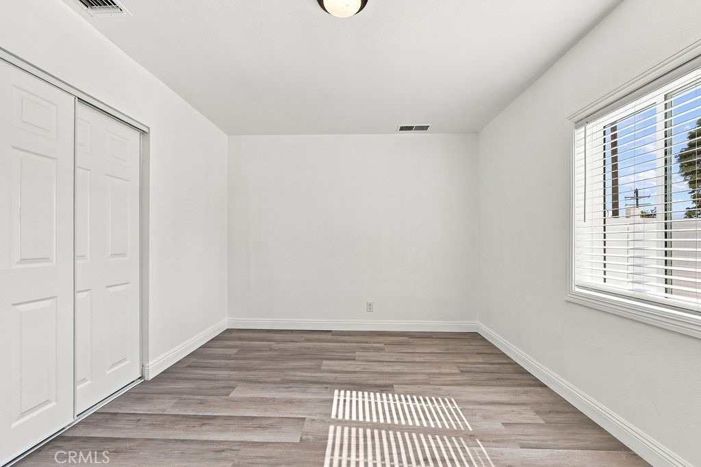 11917 Burton Street - Photo 7