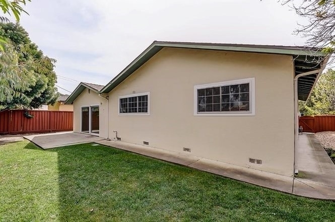 2385 Stanford Pl - Photo 12