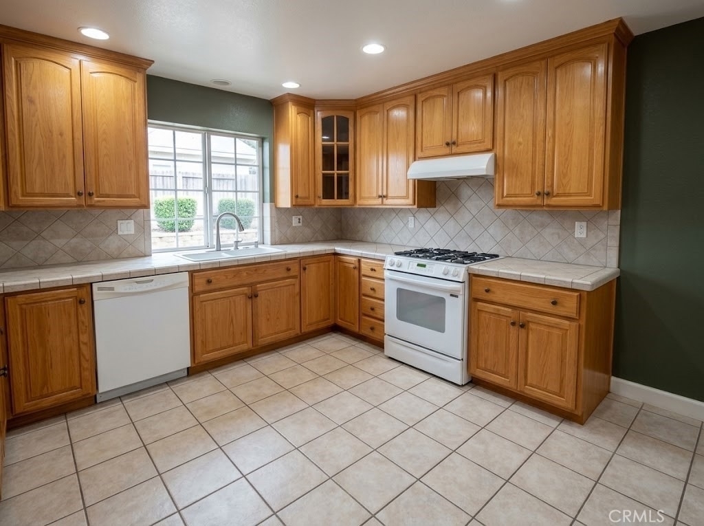 3026 Wenwood - Photo 2