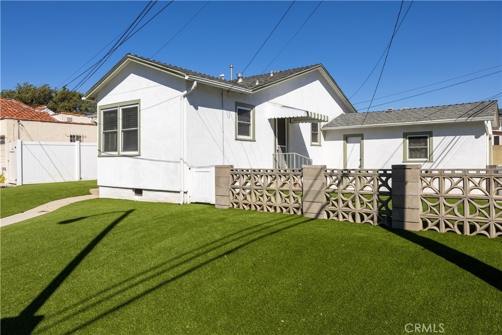 2417 Sonoma Street - Photo 1