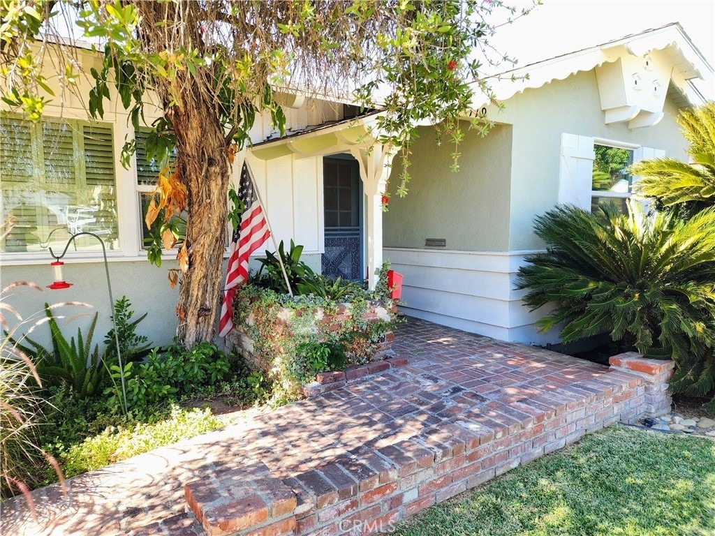 719 S Aldenville Avenue - Photo 4
