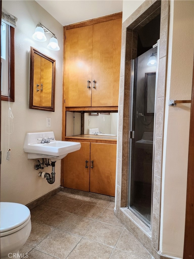 719 S Aldenville Avenue - Photo 26