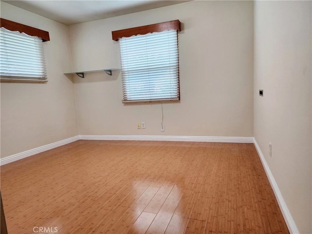 719 S Aldenville Avenue - Photo 30