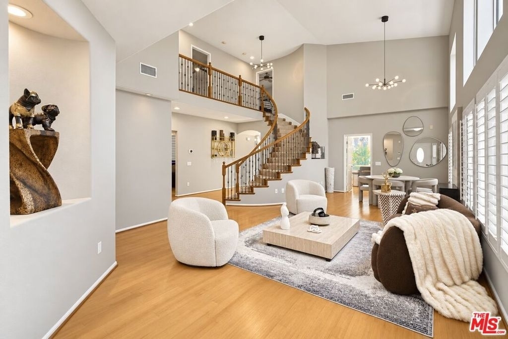 20542 Pesaro Way - Photo 3