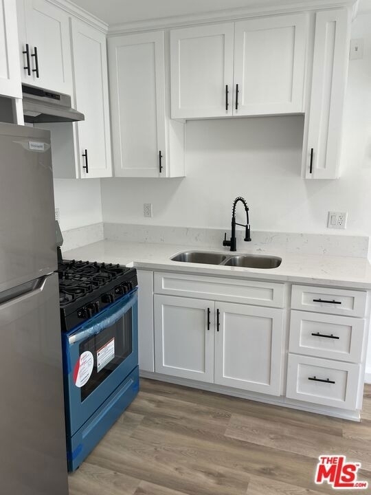 6627 Kraft Avenue - Photo 6