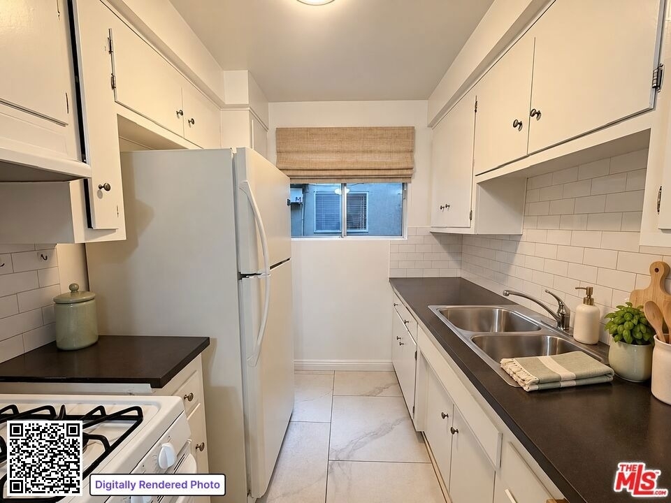 5032 Maplewood Avenue - Photo 8