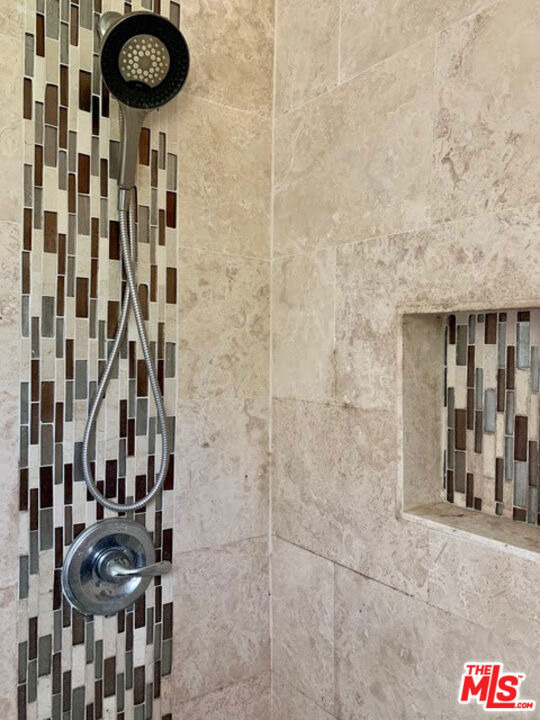 2905 Somerset Drive - Photo 13