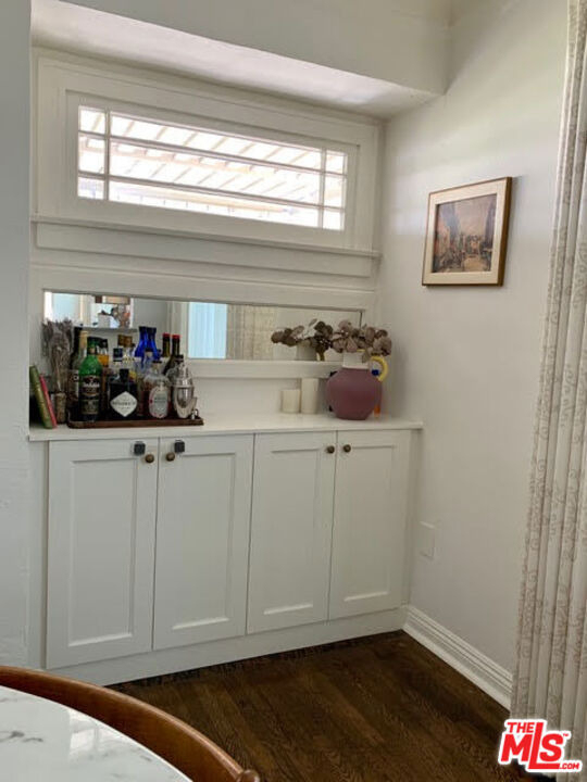 2905 Somerset Drive - Photo 5
