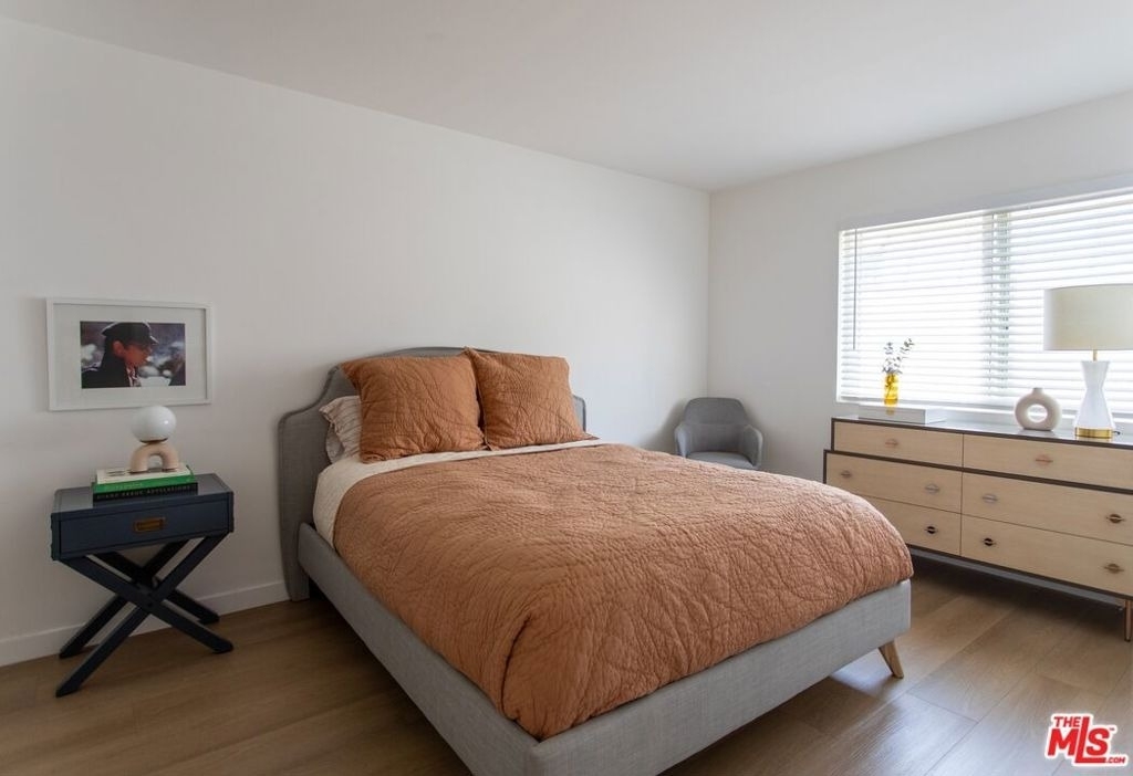 1222 N Olive Drive - Photo 11