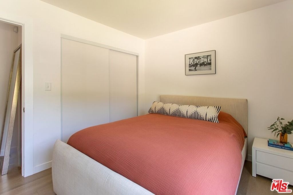 1222 N Olive Drive - Photo 17