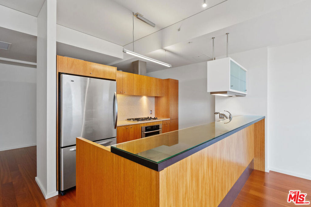 1155 S Grand Avenue - Photo 7