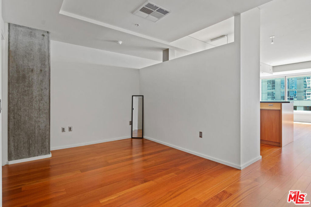 1155 S Grand Avenue - Photo 11