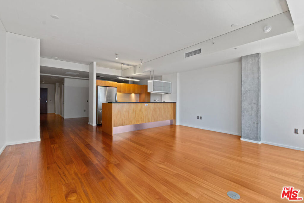 1155 S Grand Avenue - Photo 5