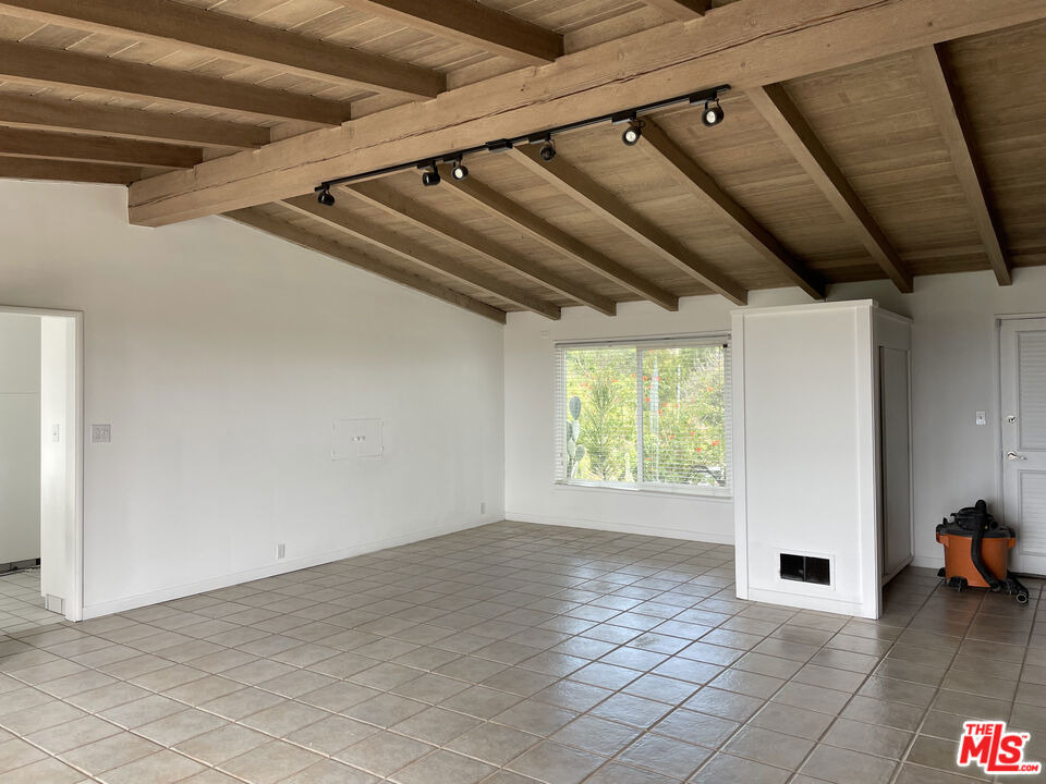 3327 Wonder View Plaza - Photo 6