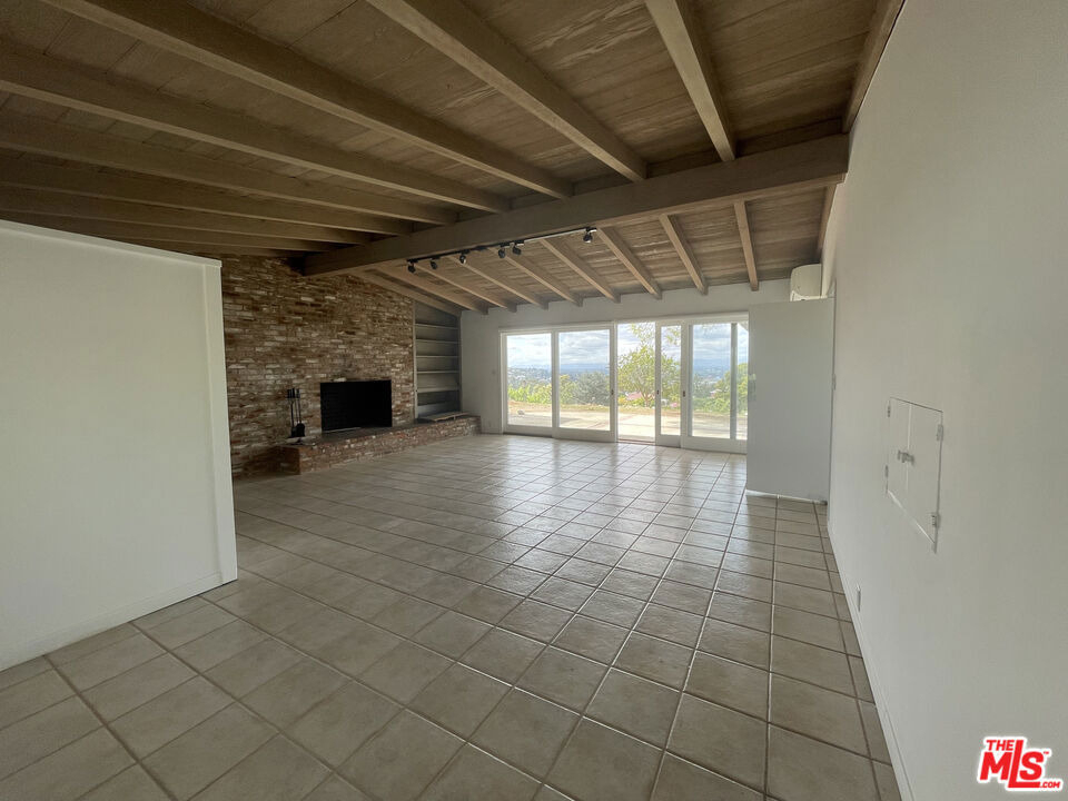 3327 Wonder View Plaza - Photo 8