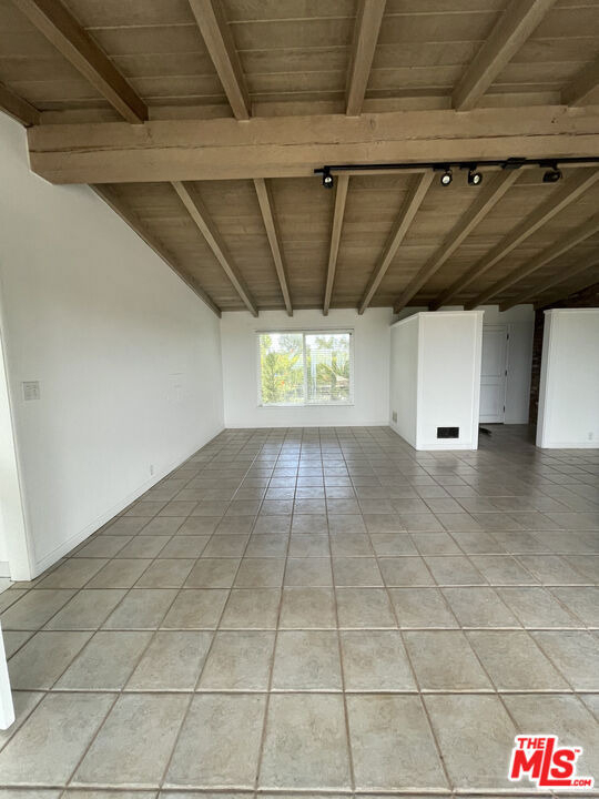 3327 Wonder View Plaza - Photo 7