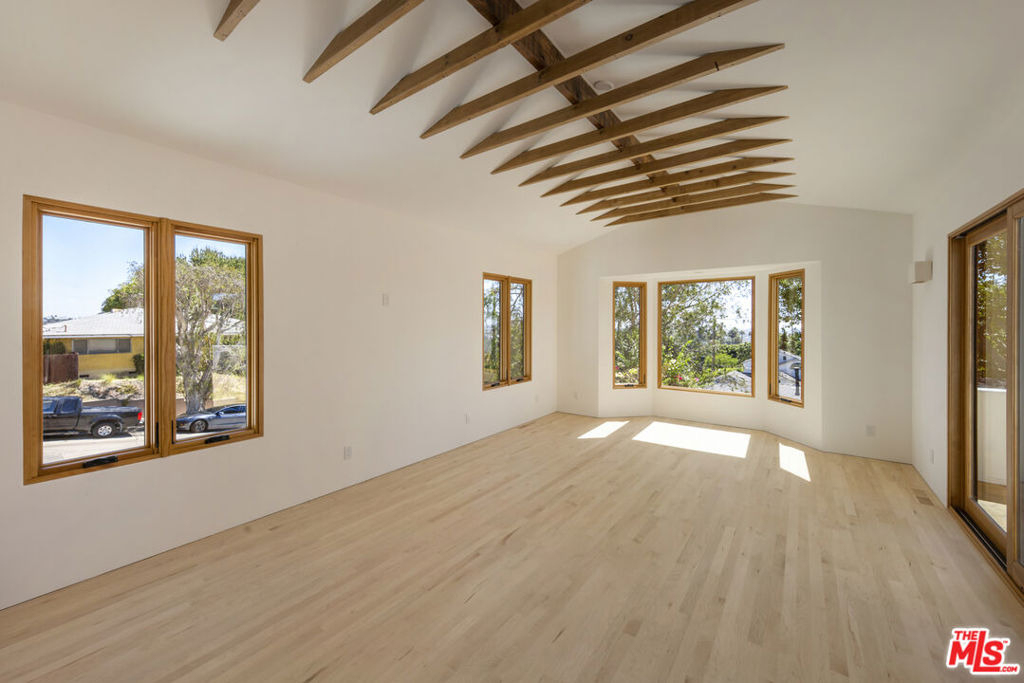 1619 N Benton Way - Photo 4