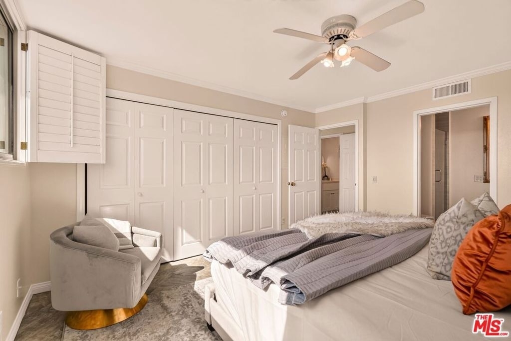 100 S Doheny Drive - Photo 14