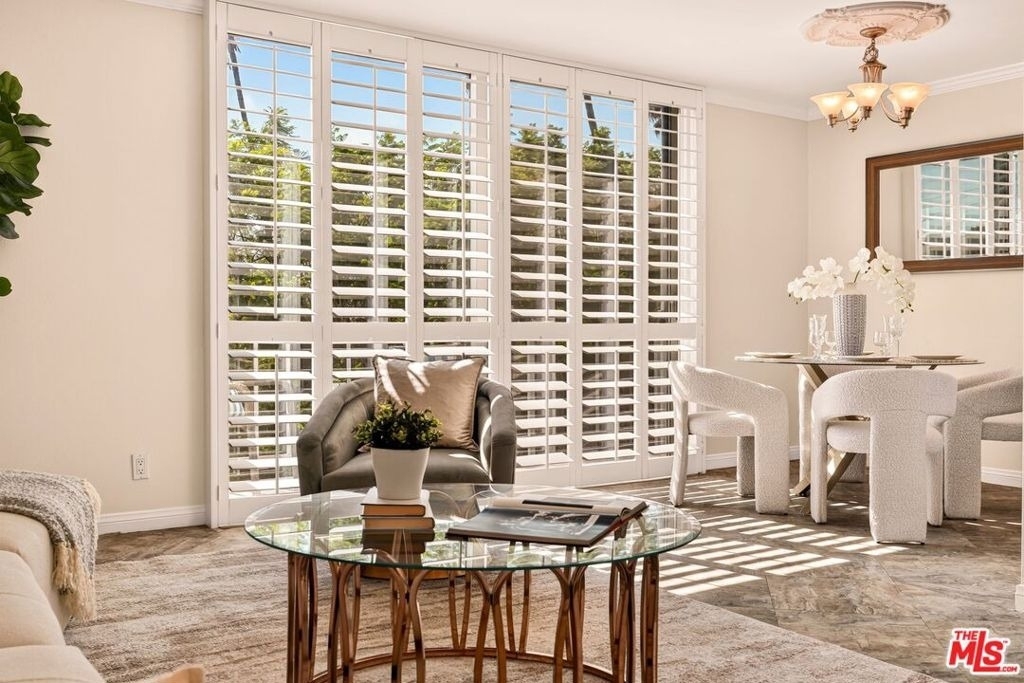 100 S Doheny Drive - Photo 21