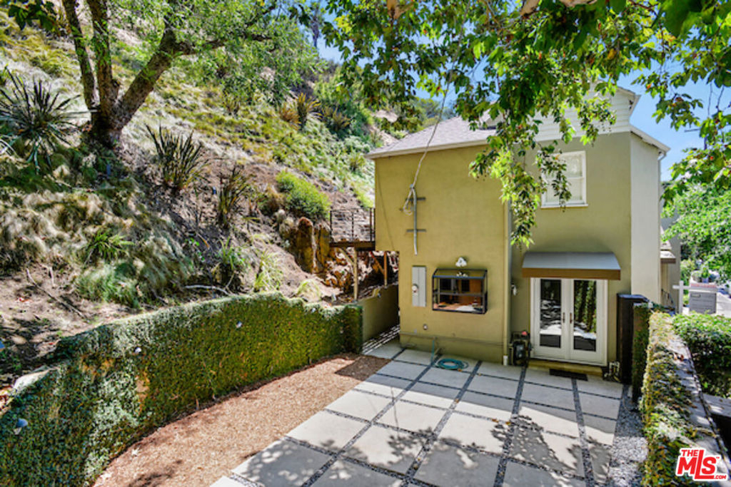 2326 Canyon Drive - Photo 20