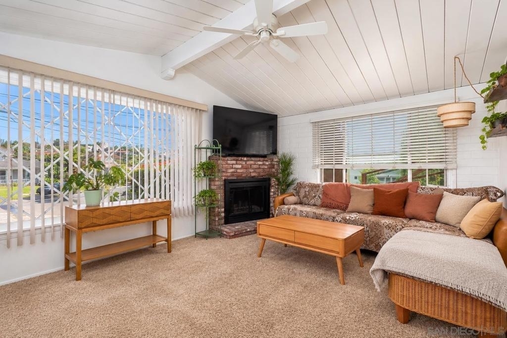 1760 Galveston - Photo 2