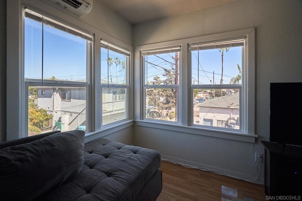 1968 Pacific Beach Dr - Photo 3