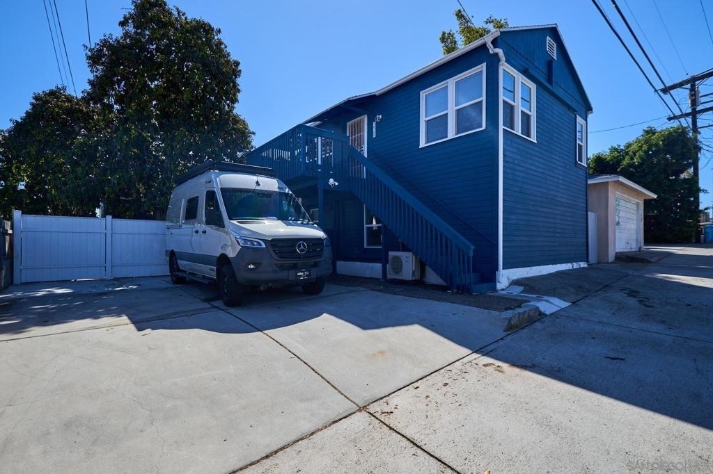 1968 Pacific Beach Dr - Photo 11