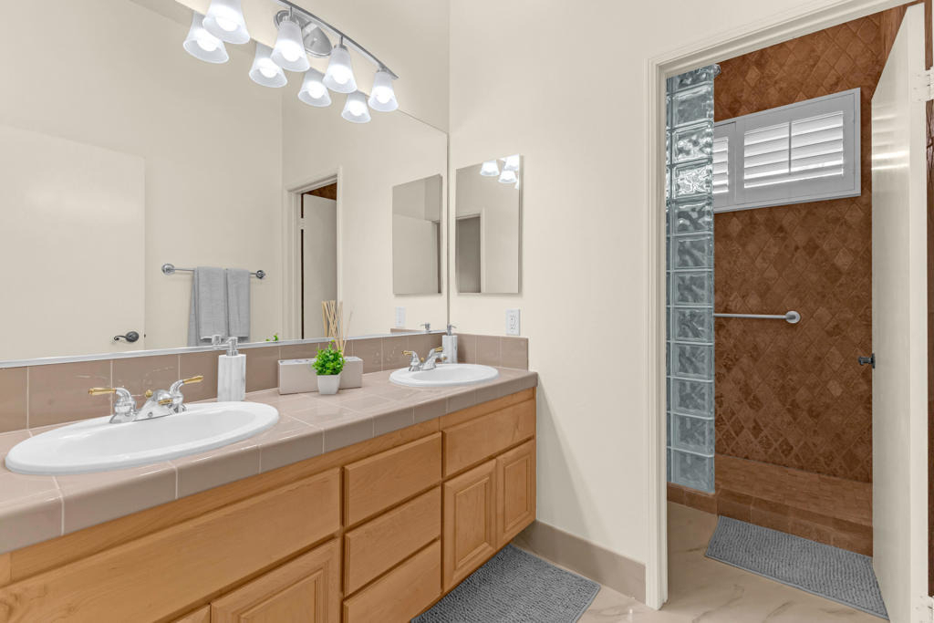 44397 Mesquite Drive - Photo 18