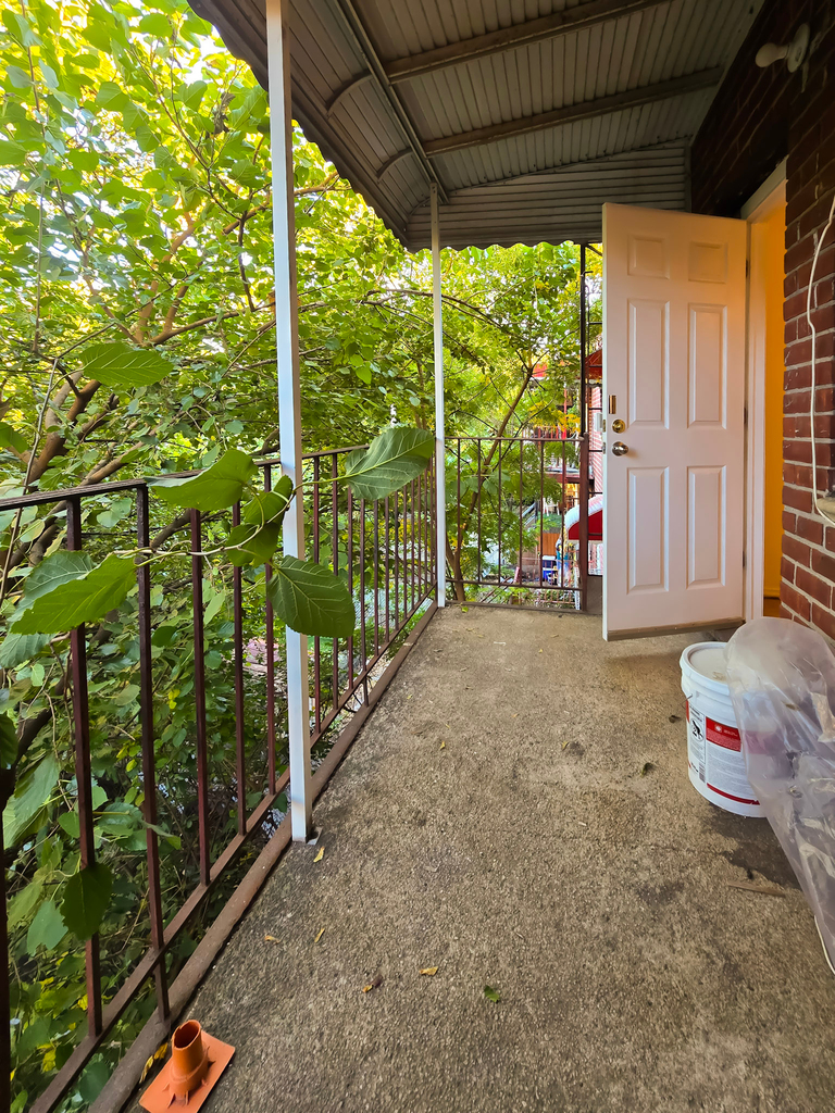 439 East 21st Street - Photo 13