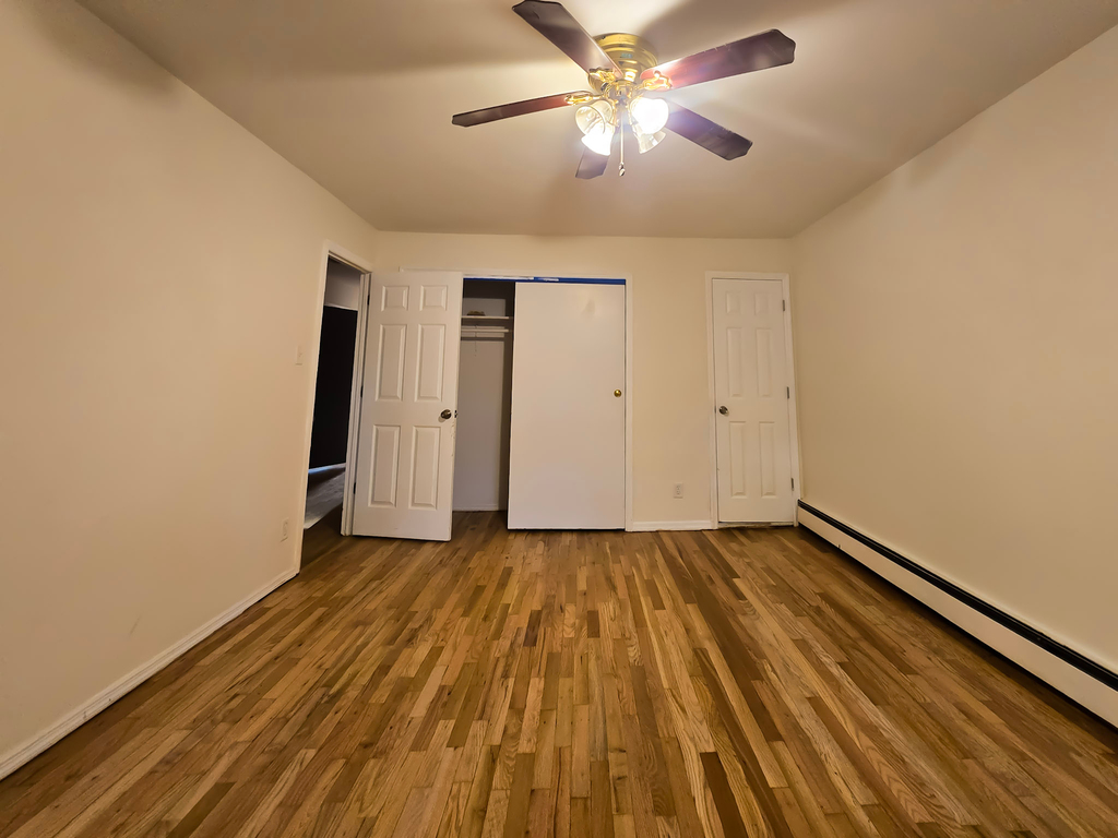 439 East 21st Street - Photo 15