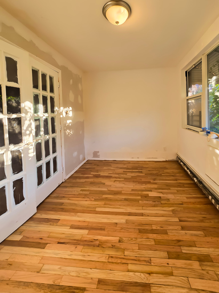 439 East 21st Street - Photo 0